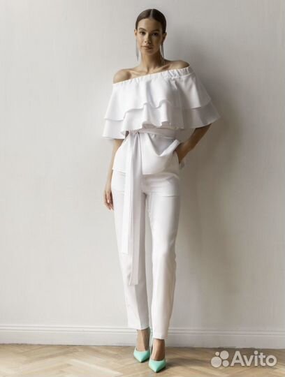 Костюм женский