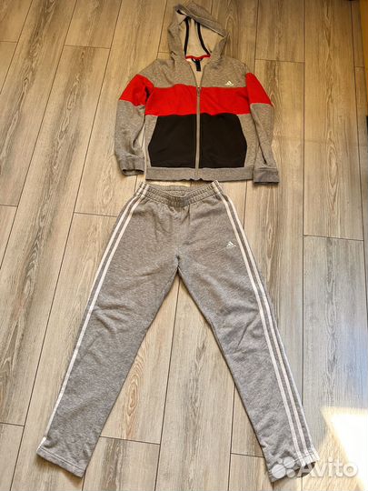 Спортивный костюм адидас 152