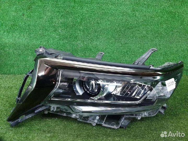 Фара левая Toyota Land Cruiser Prado