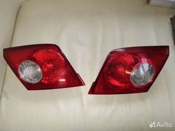 Задний внутренний фонарь Chevrolet Lacetti