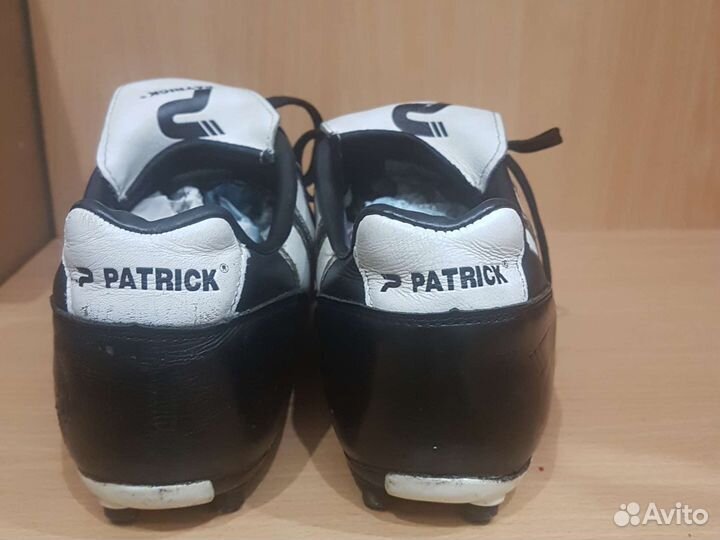 Бутсы Patrick 42, slazenger 38,5. Puma 38