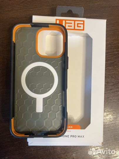 Чехол на iPhone 16 pro max UAG civilian
