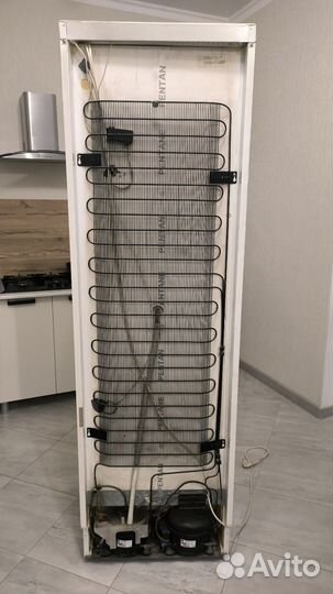 Холодильник zanussi ZK26/11R