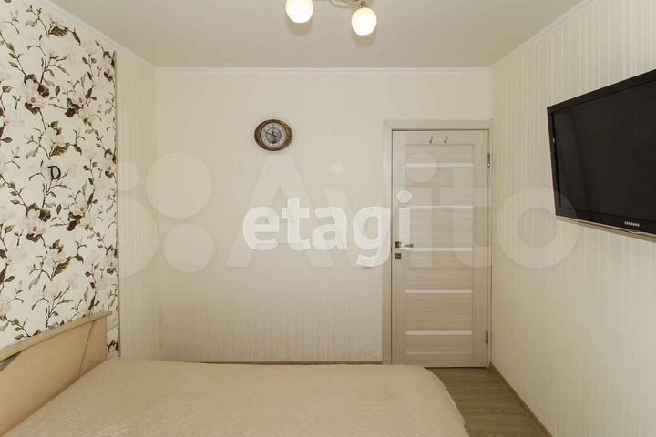 2-к. квартира, 59,8 м², 1/9 эт.