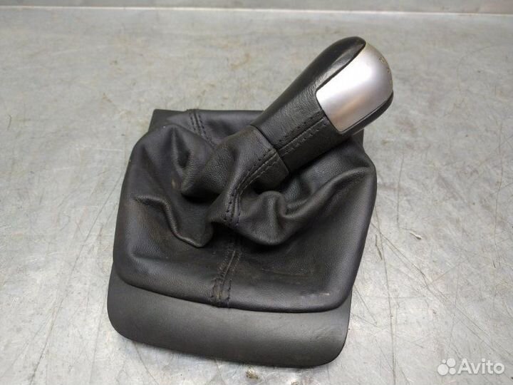 Рукоятка кулисы кпп Skoda Octavia (A5 1Z)