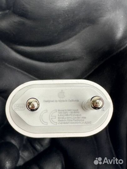 Блок питания Apple 20w
