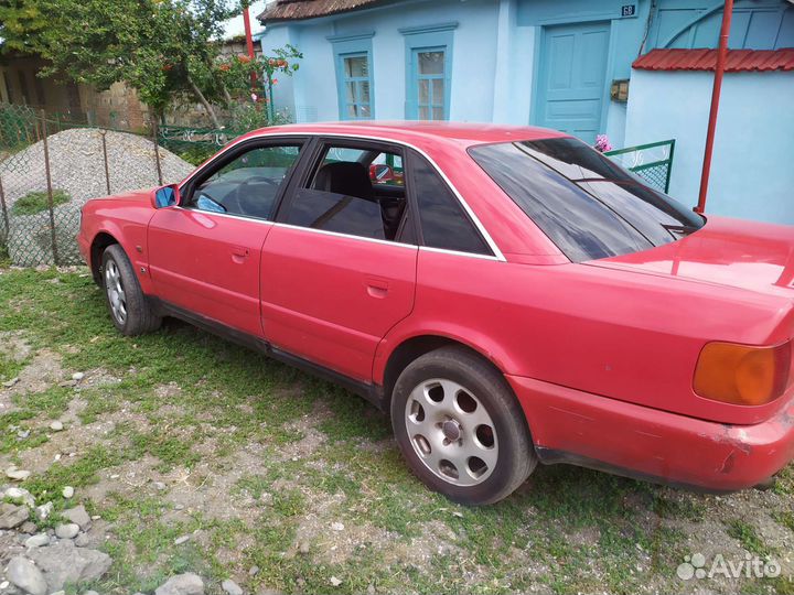 Audi A6 2.6 МТ, 1994, битый, 400 000 км
