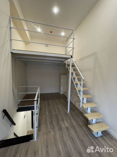 Антресольный этаж