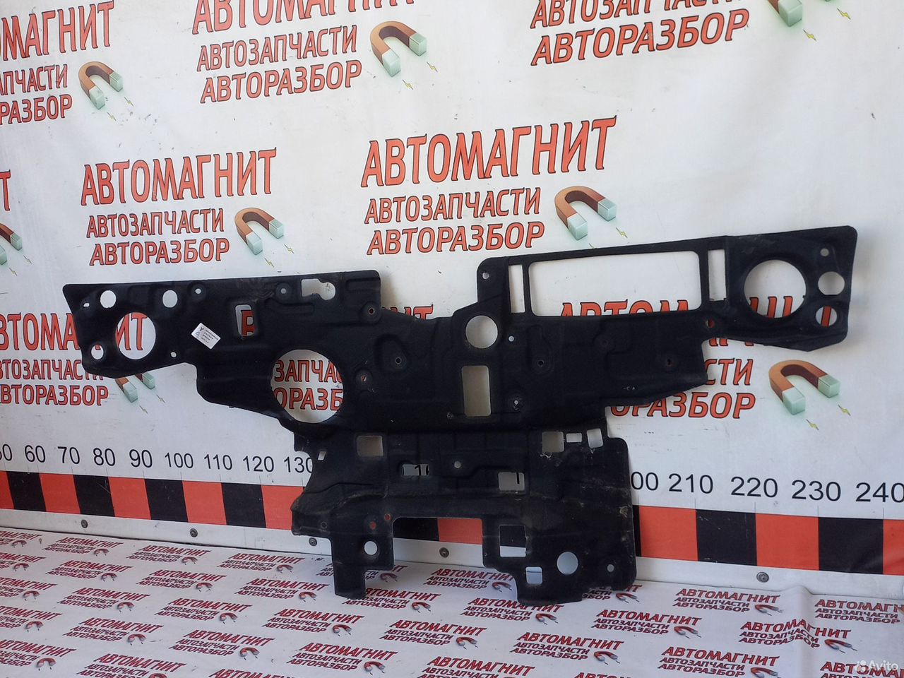 Шумоизоляция моторного отсека Voyah Free