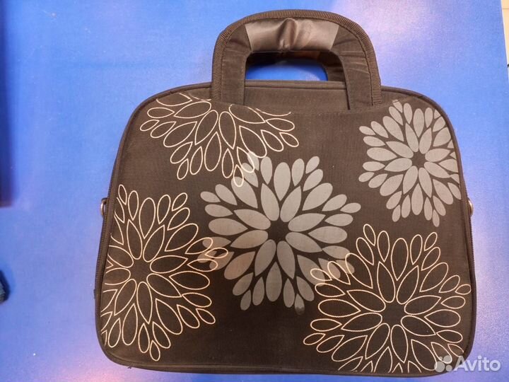 Сумка для нетбука или планшета