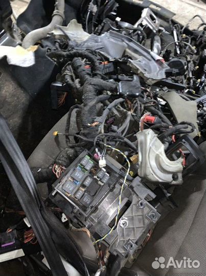 Блок предохранителей с проводкой Audi Q3 8U