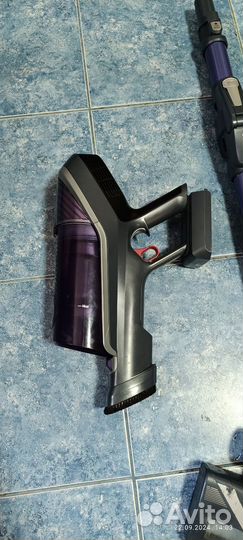 Продам пылесос вертикальный Tefal