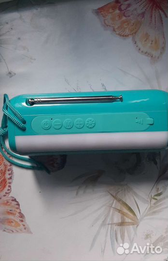 Беспроводная блютуз колонка