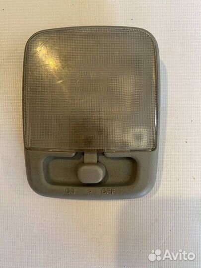 Плафон внутреннего освещения Nissan Almera Classic