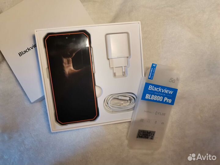 Телефон Blackview BL8800 Pro