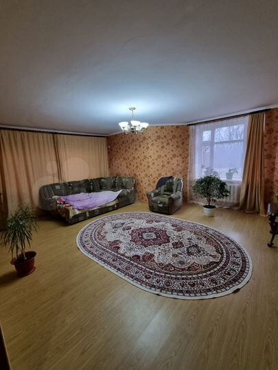 2-к. квартира, 85 м², 1/5 эт.