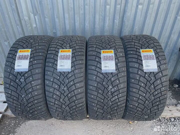 Pirelli Winter Ice Zero 285/45 R20