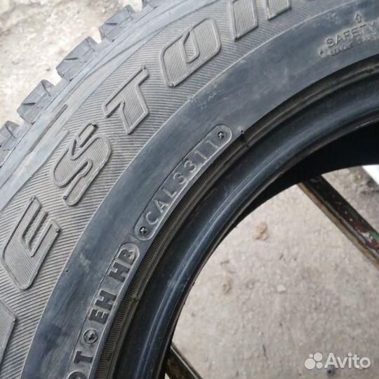 Bridgestone Blizzak DM-V1 215/60 R16