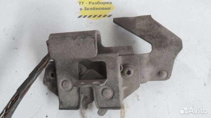 Замок кабины scania 116098