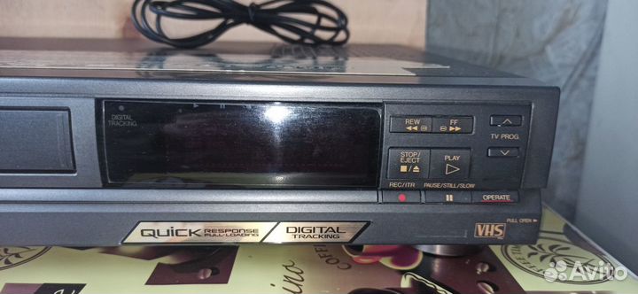 Видеомагнитофон JVC Японии.Производство germany