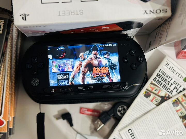 Sony PSP-E1008 Black 64 Gb(mega pack,3108 игр)