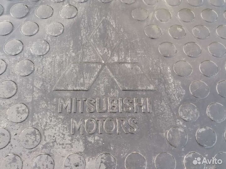 Коврик в Богажник outlander XL