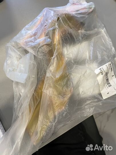 Петля капота левая Nissan Almera 12