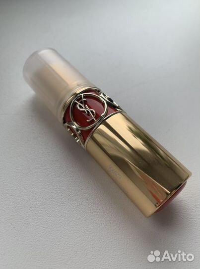 Помада Yves Saint Laurent