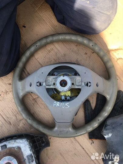 Рулевое колесо с AIR BAG на Toyota Prius, Premio