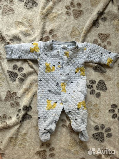 Вещи на мальчика 2-6 месецев