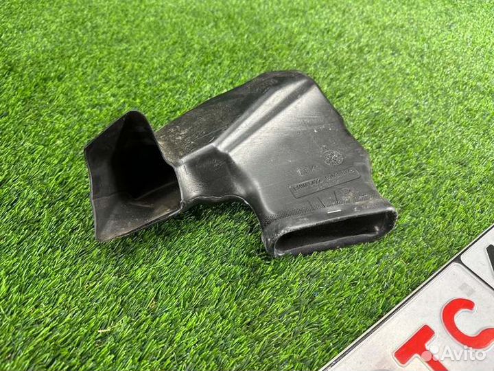 Воздуховод салона передний левый Bmw 3 E46 M43B19