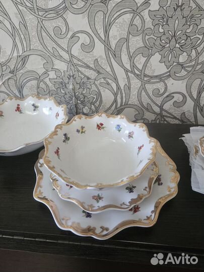 Набор столовой посуды на 6 персон