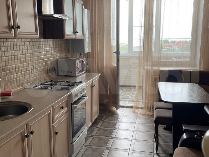 1-к. квартира, 42 м², 4/9 эт.