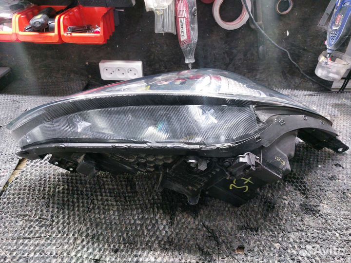 Фара левая Kia Sportage 4