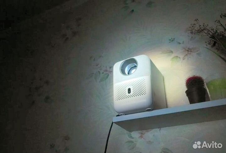 Byintek U4 проектор