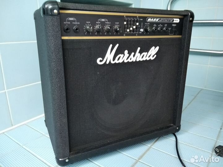 Басовый комбоусилитель Marshall B65 Англия