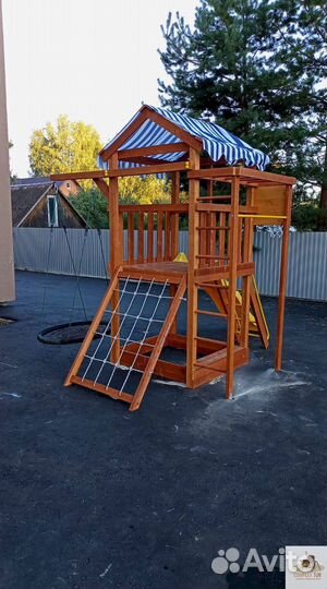 Спортивная площадка для семьи