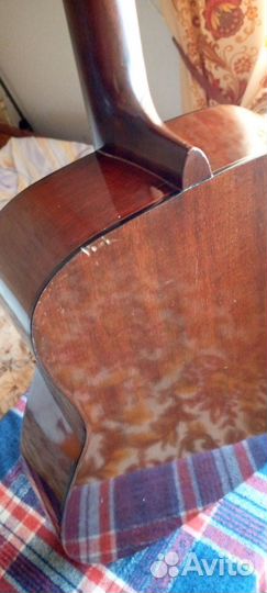 Акустическая гитара Yamaha FG 200