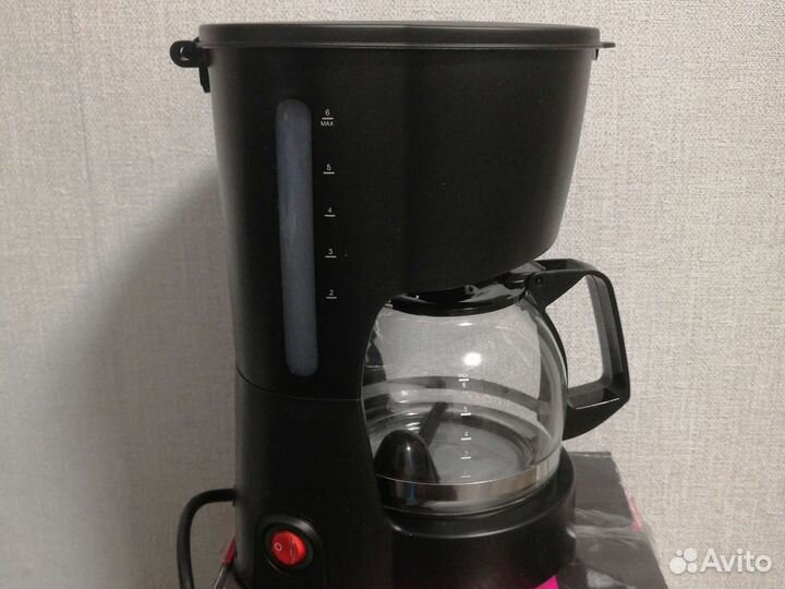 Кофеварка новая