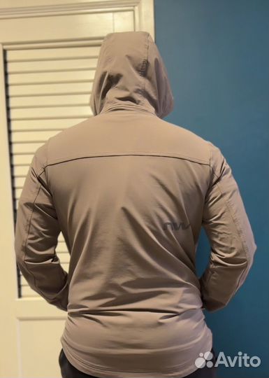 Мужская ветровка, М