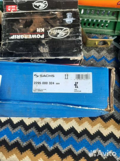 Маховик VW T5 Транспортер 2295000324 Sachs