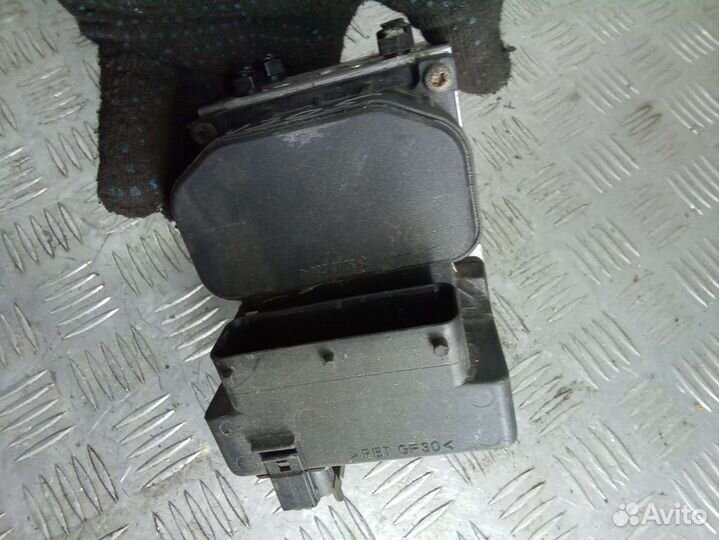 Блок abs (насос) audi a4 b5 (1994 - 2001) 8e061411