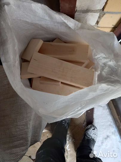 Дрова сухие в мешках (береза или осина.)