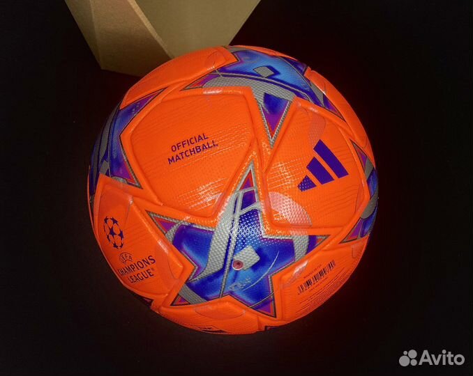 Футбольный мяч adidas оригинал лч 23/24 зимний