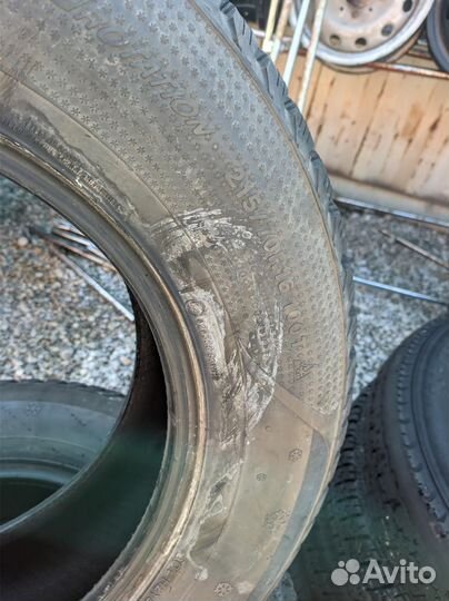 Kumho I'Zen RV KC15 215/70 R16