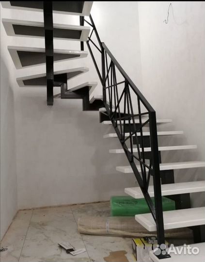 Лестницы на металлокаркасе