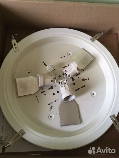 Светильник потолочный