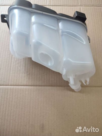 Бачок расширительный на Форд Мондео 4