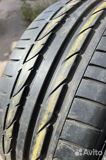 Bridgestone Potenza S001 225/40 R19