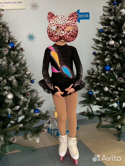 Костюм для фигурного катания